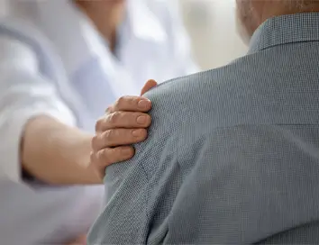 Hogyan védekezhet, ha a masszőrnek a saját empátiája káros?
