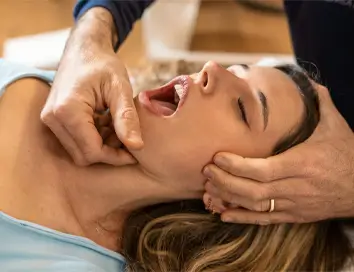 Kis ízület, amely nagy problémákat okozhat: a temporomandibularis ízület